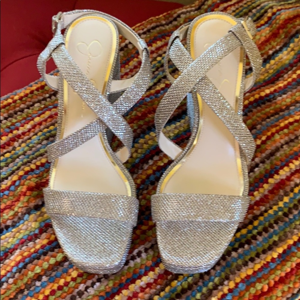 Jessica Simpson wedges work one time
